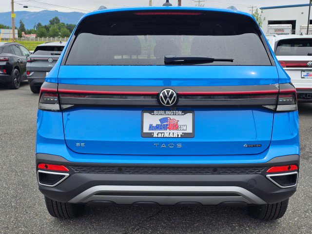 New 2026 Volkswagen Taos SE AWD/4WD image 4