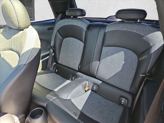 Used 2024 MINI Cooper SE FWD image 20