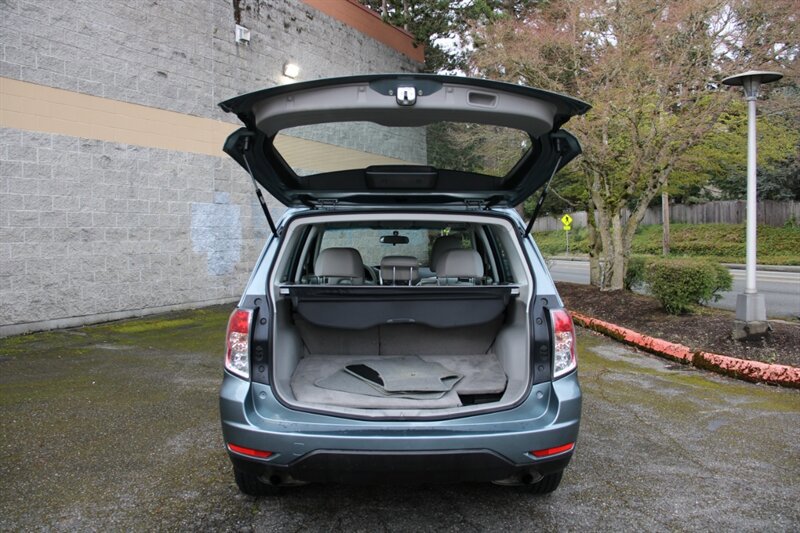 Used 2010 Subaru Forester 2.5X AWD/4WD image 15