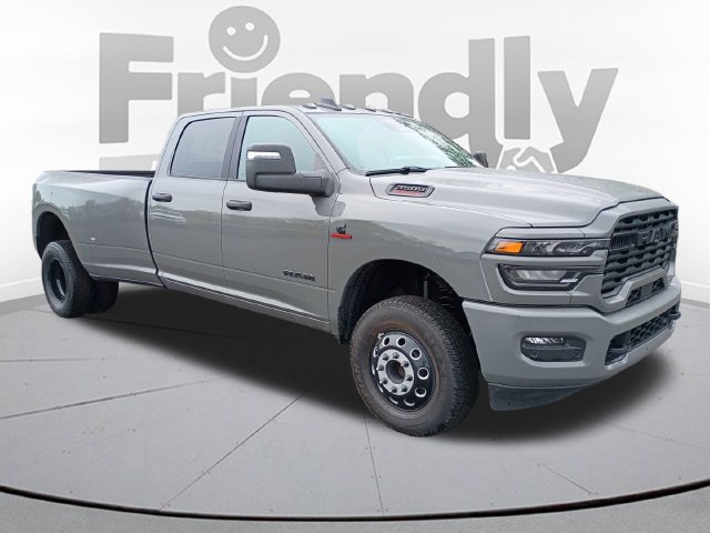 New 2026 RAM 3500 Big Horn AWD/4WD image 3