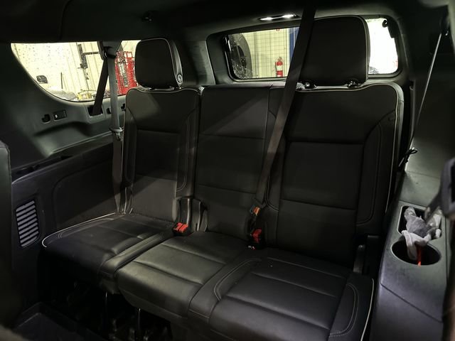 Used 2022 Chevrolet Suburban Premier AWD/4WD image 29