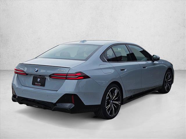Used 2027 BMW 530i w/ M Sport Package RWD image 2