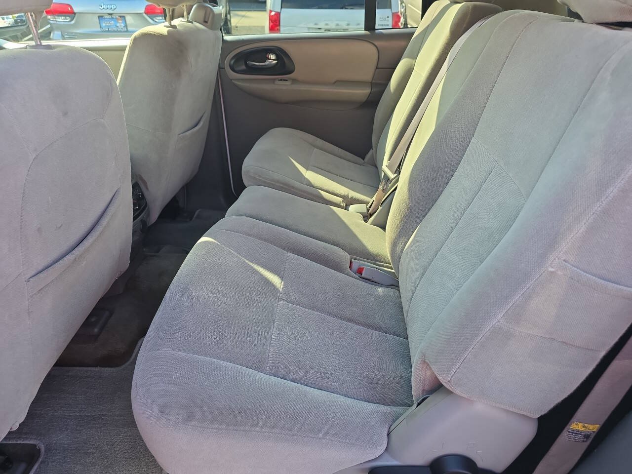 Used 2005 Chevrolet TrailBlazer EXT 4WD w/ LS Preferred Equipment Group image 25