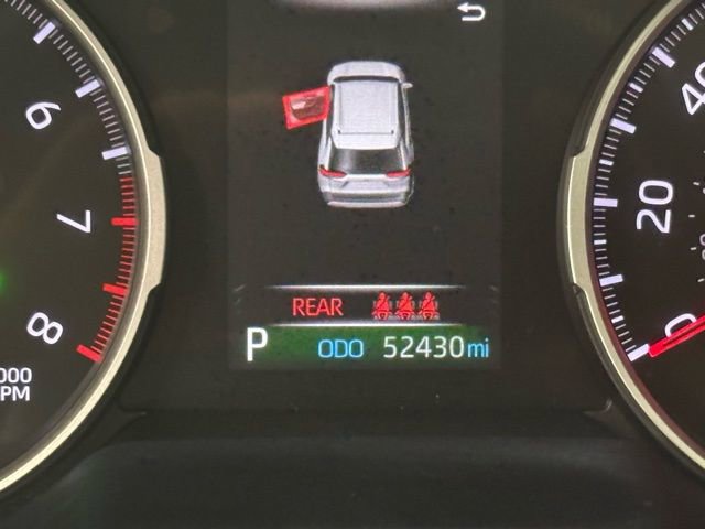 Used 2020 Toyota RAV4 XLE Premium image 23