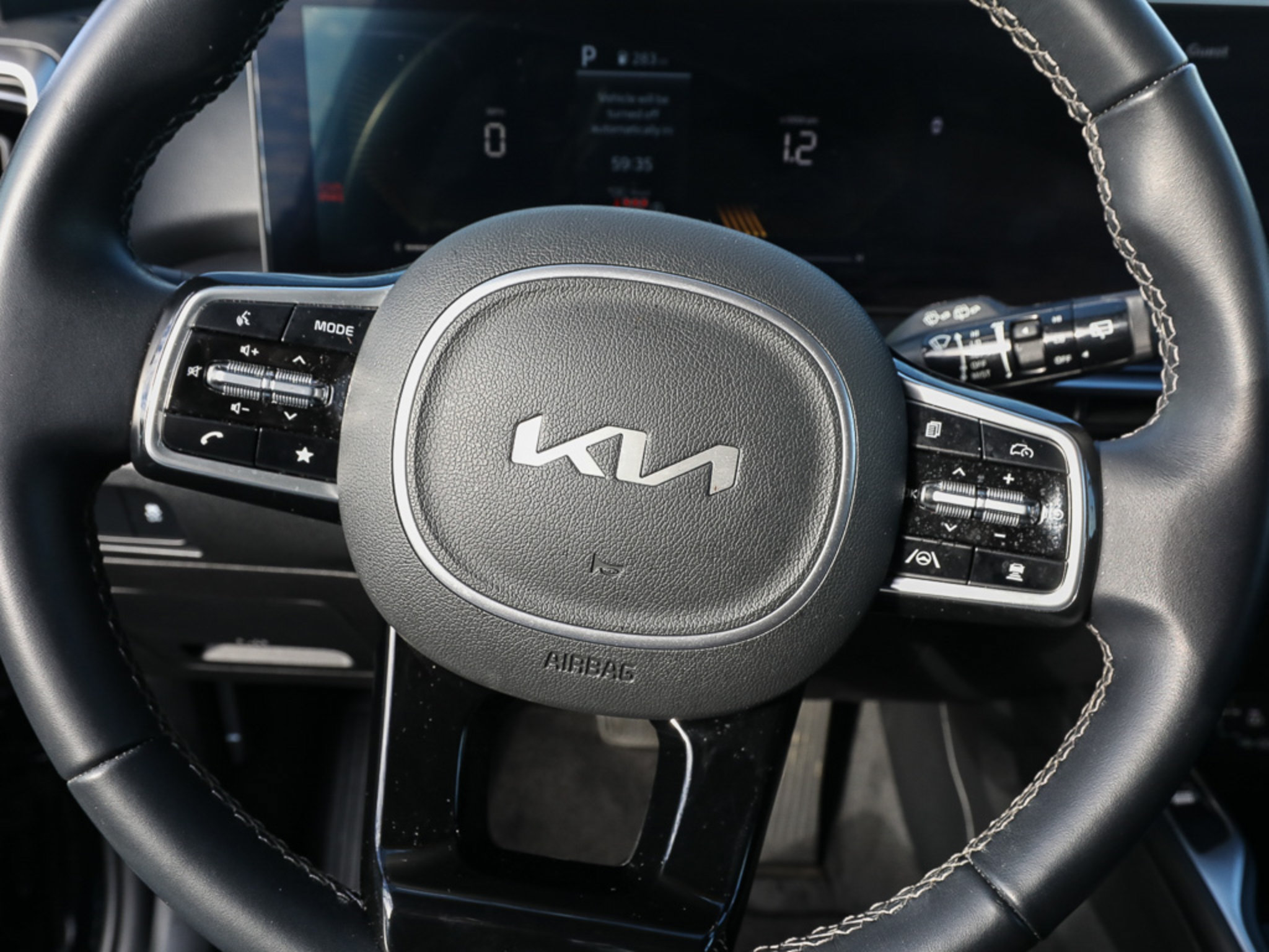 Certified 2025 Kia Sorento S AWD/4WD image 15