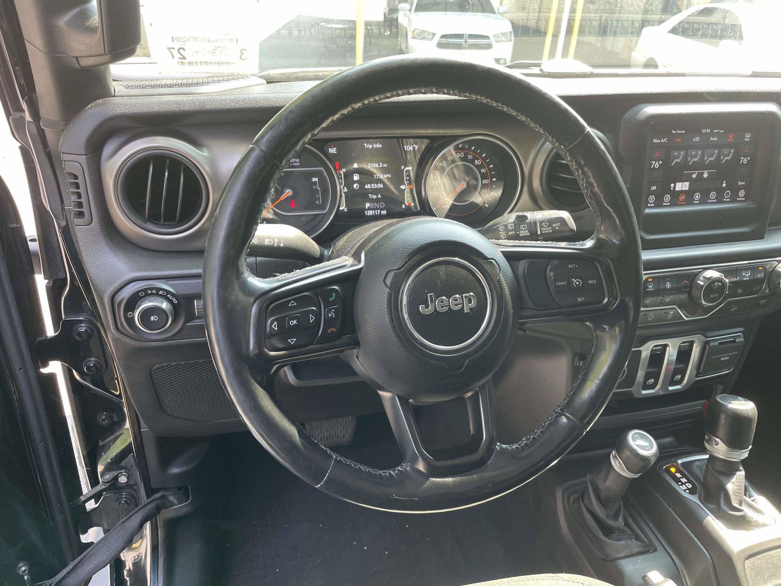 Used 2018 Jeep Wrangler Sport AWD/4WD image 12