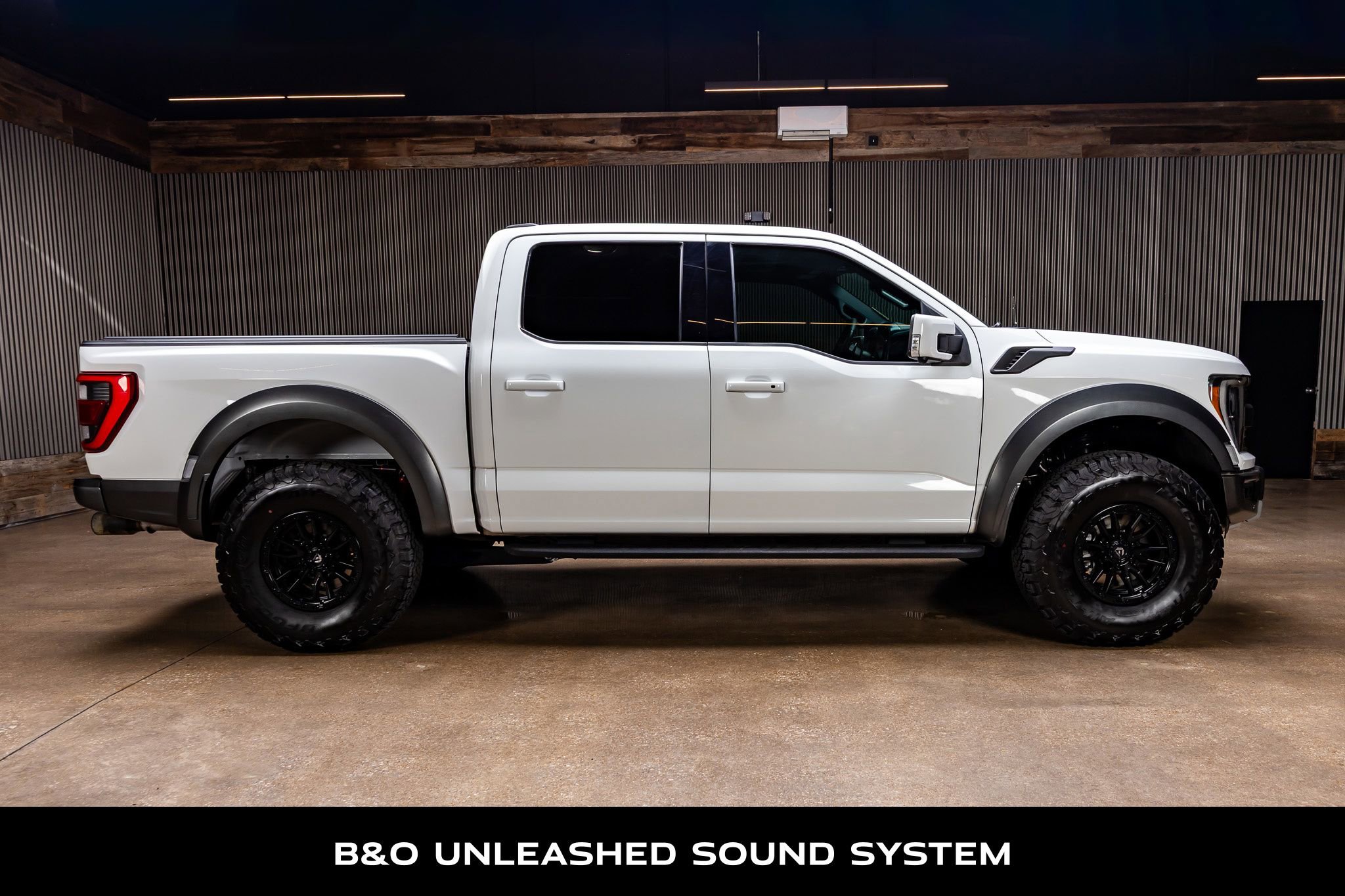 Used 2021 Ford F150 Raptor w/ Raptor 37 Performance Package AWD/4WD image 10