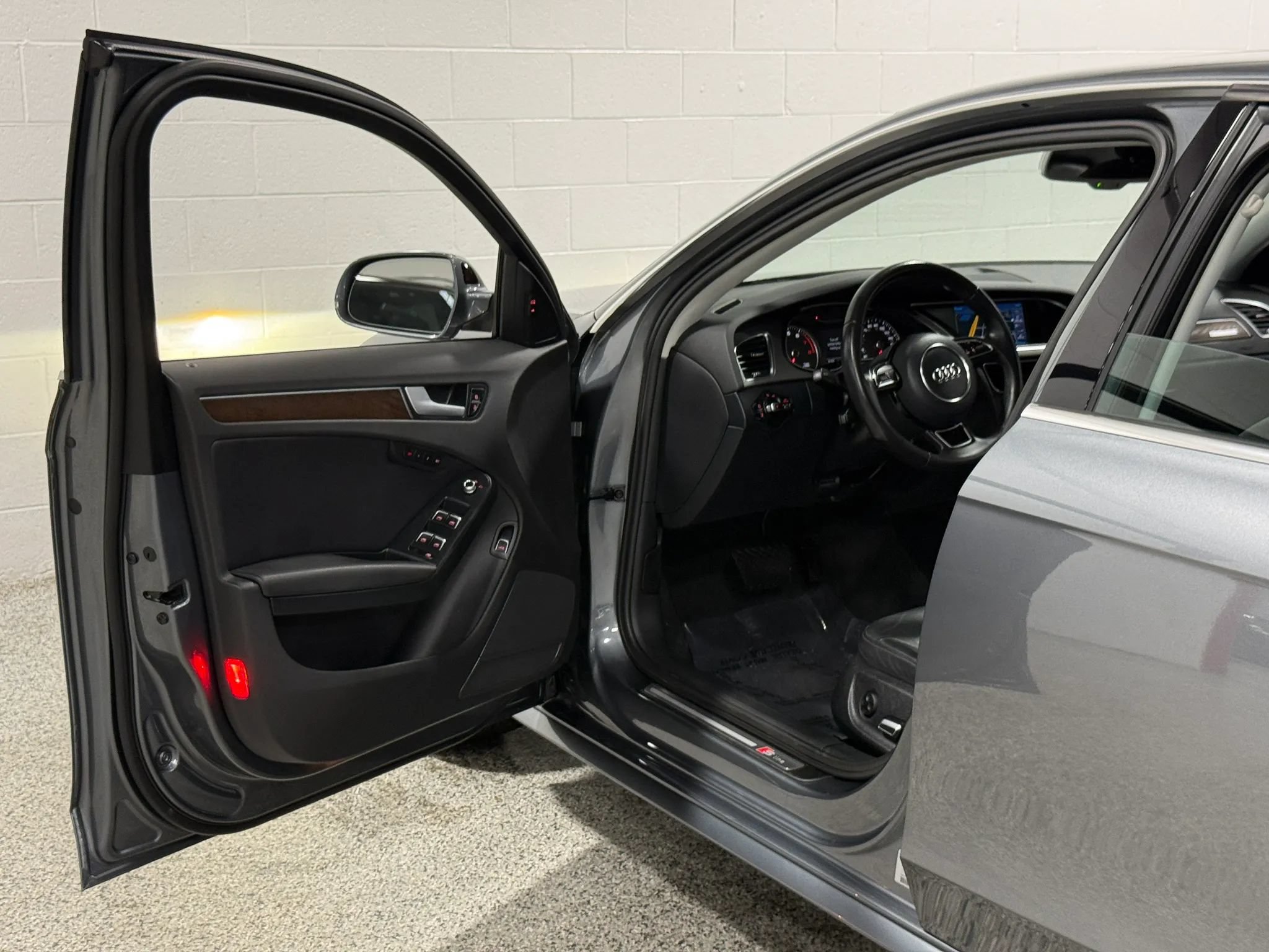 Used 2015 Audi A4 2.0T Premium Plus w/ Technology Package AWD/4WD image 10