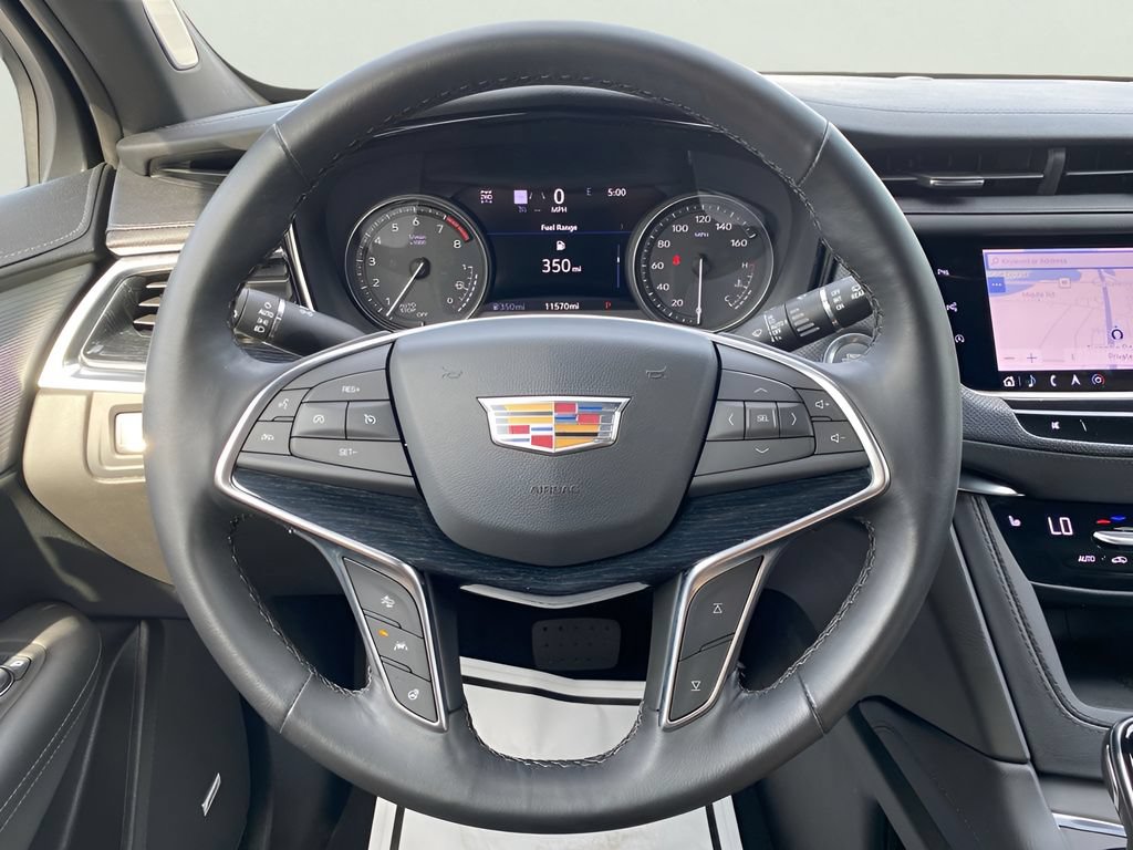 Certified 2025 Cadillac XT5 Premium Luxury w/ Technology Package AWD/4WD image 20