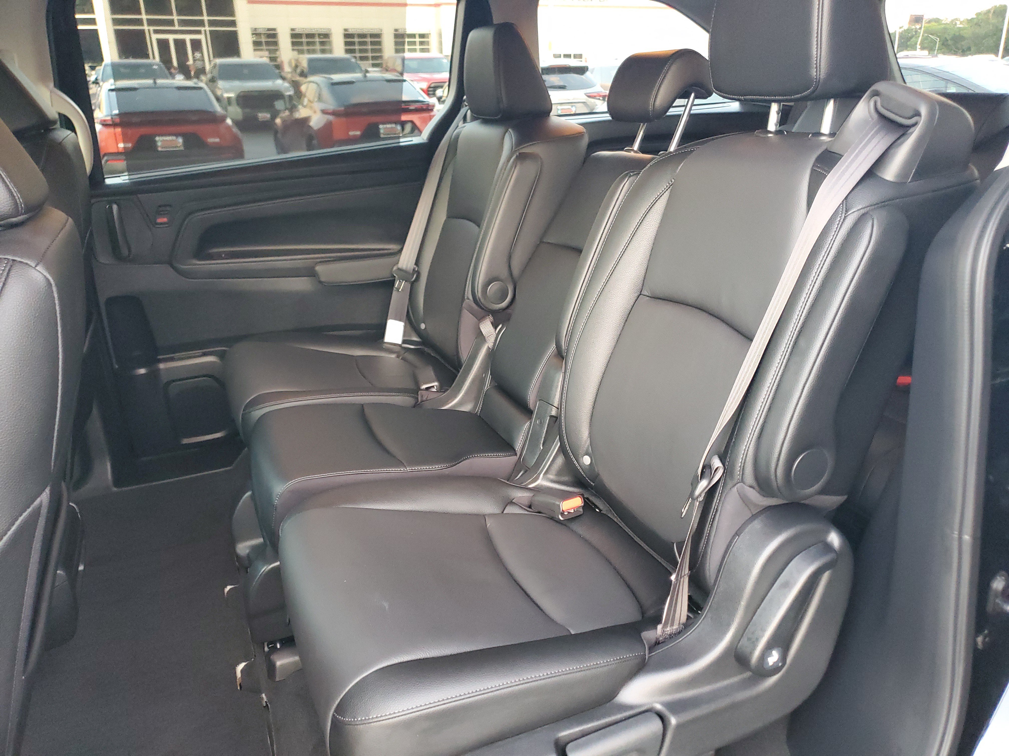 Used 2026 Honda Odyssey EX-L image 11
