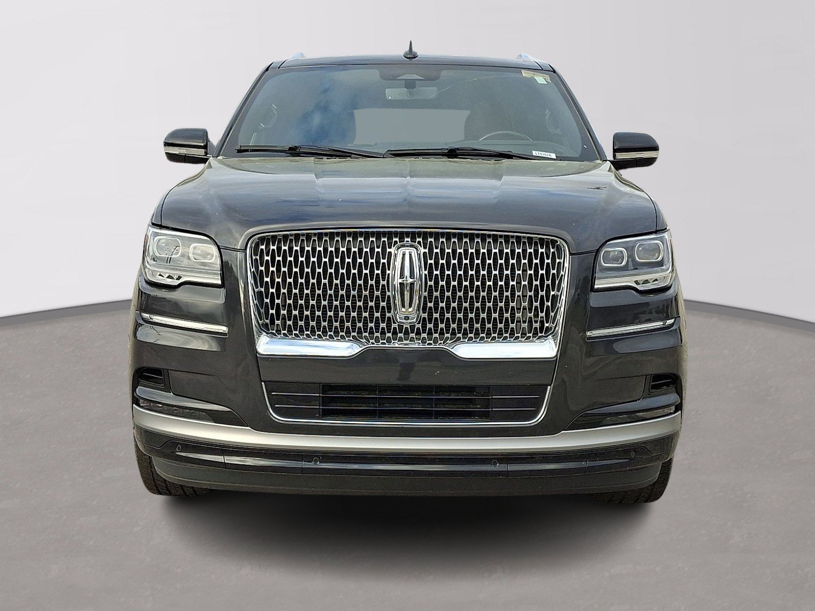 Certified 2023 Lincoln Navigator L Reserve image 2