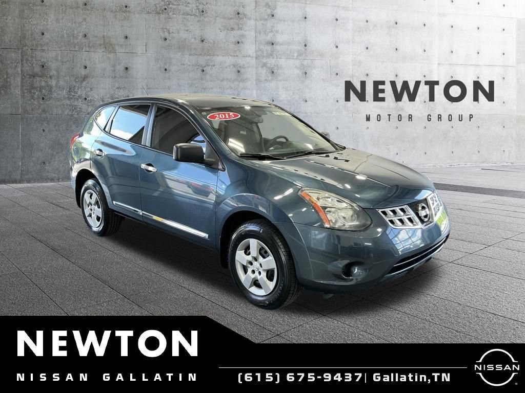 Used 2015 Nissan Rogue S FWD image 1