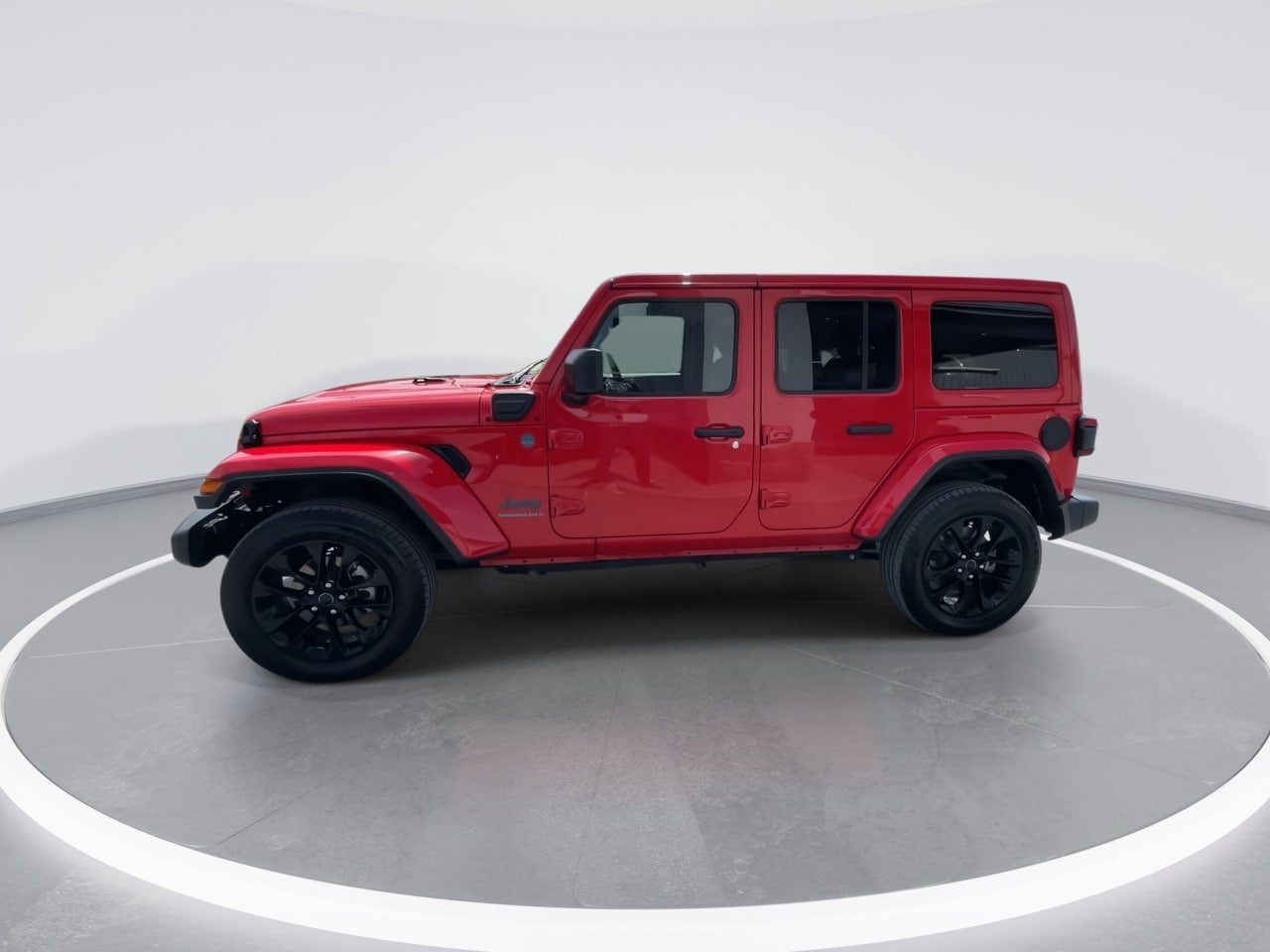 Used 2025 Jeep Wrangler Unlimited Sahara w/ Safety Group AWD/4WD image 10