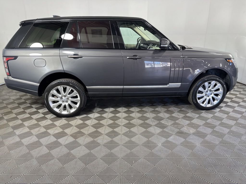 Used 2017 Land Rover Range Rover Supercharged image 12