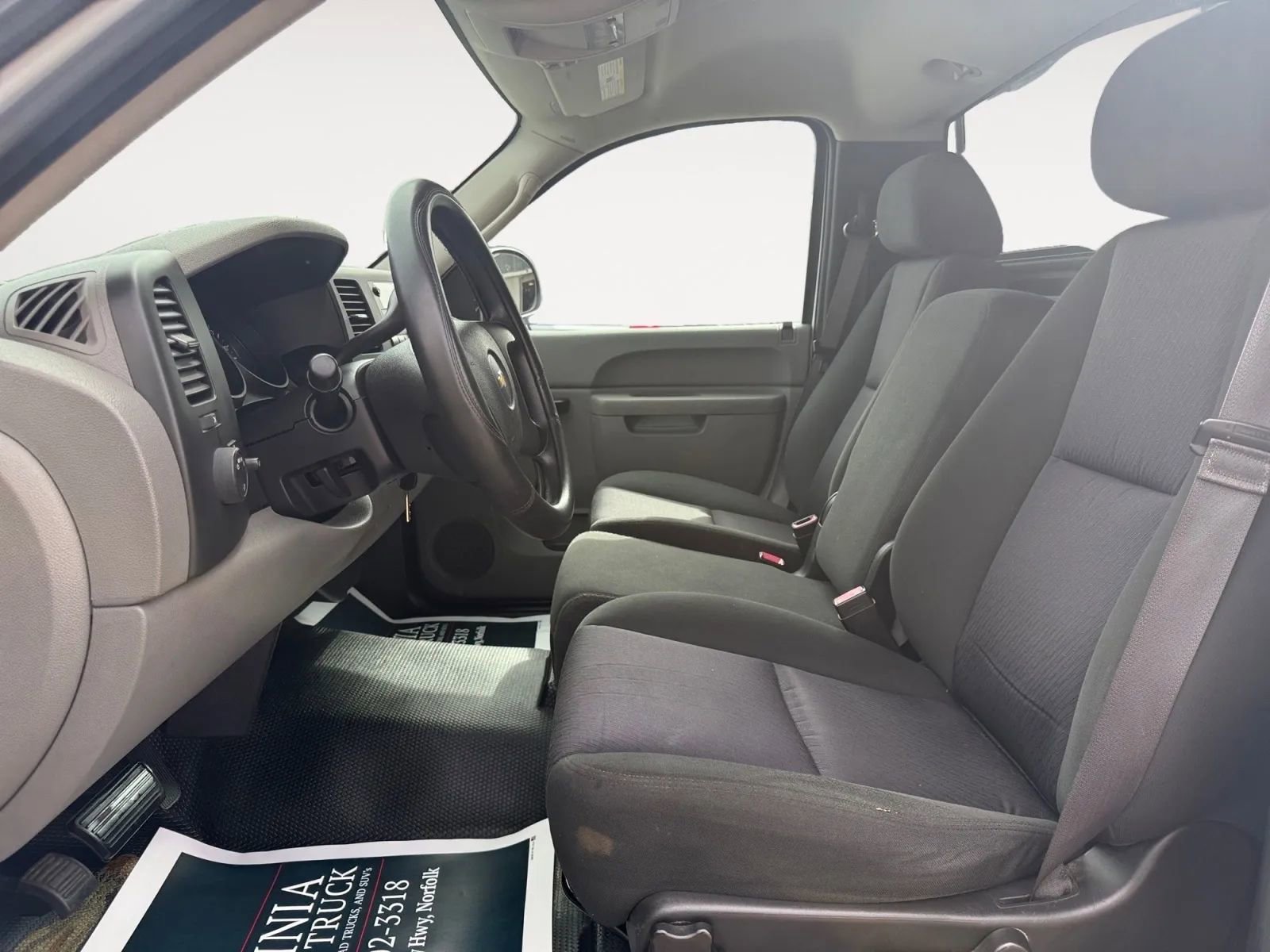 Used 2013 Chevrolet Silverado 1500 W/T image 9