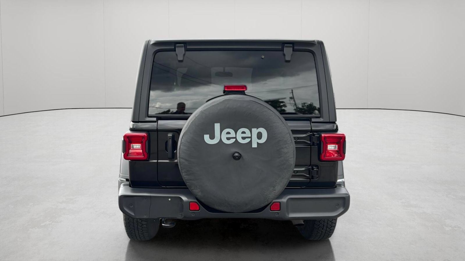 Used 2021 Jeep Wrangler Sport AWD/4WD image 5