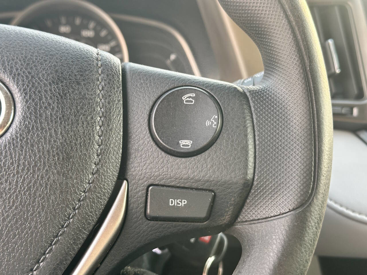 Used 2014 Toyota RAV4 XLE FWD image 15