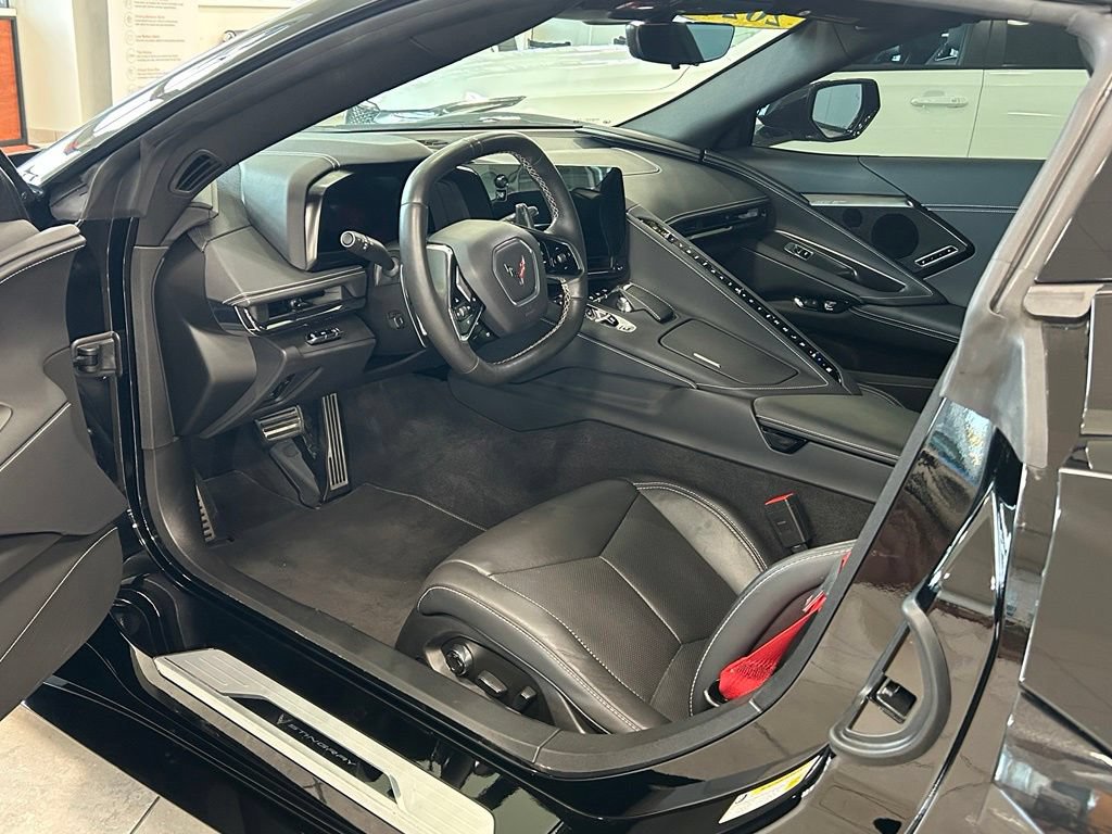Used 2024 Chevrolet Corvette Stingray Preferred Cpe w/ Stealth Interior Trim Package RWD image 12