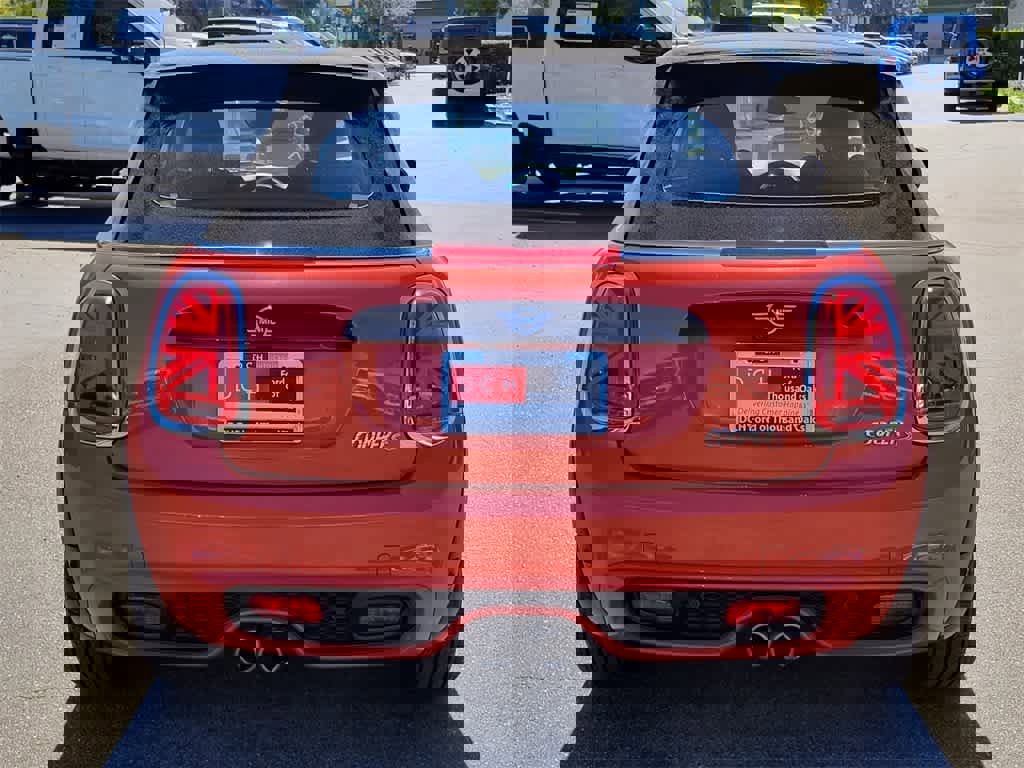 Used 2021 MINI Cooper S image 4