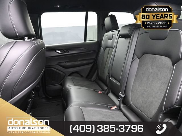 New 2025 Jeep Grand Cherokee Laredo RWD image 11