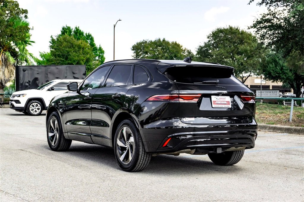 Used 2024 Jaguar F-PACE R-Dynamic S image 8