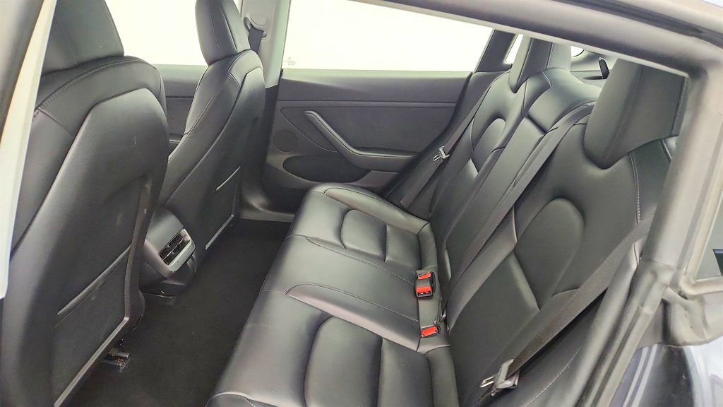 Used 2021 Tesla Model 3 Standard Range Plus RWD image 25