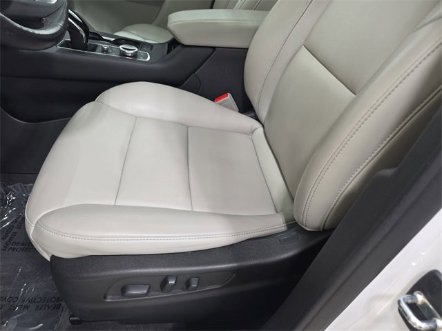 Used 2023 Cadillac XT4 Premium Luxury w/ Technology Package image 29