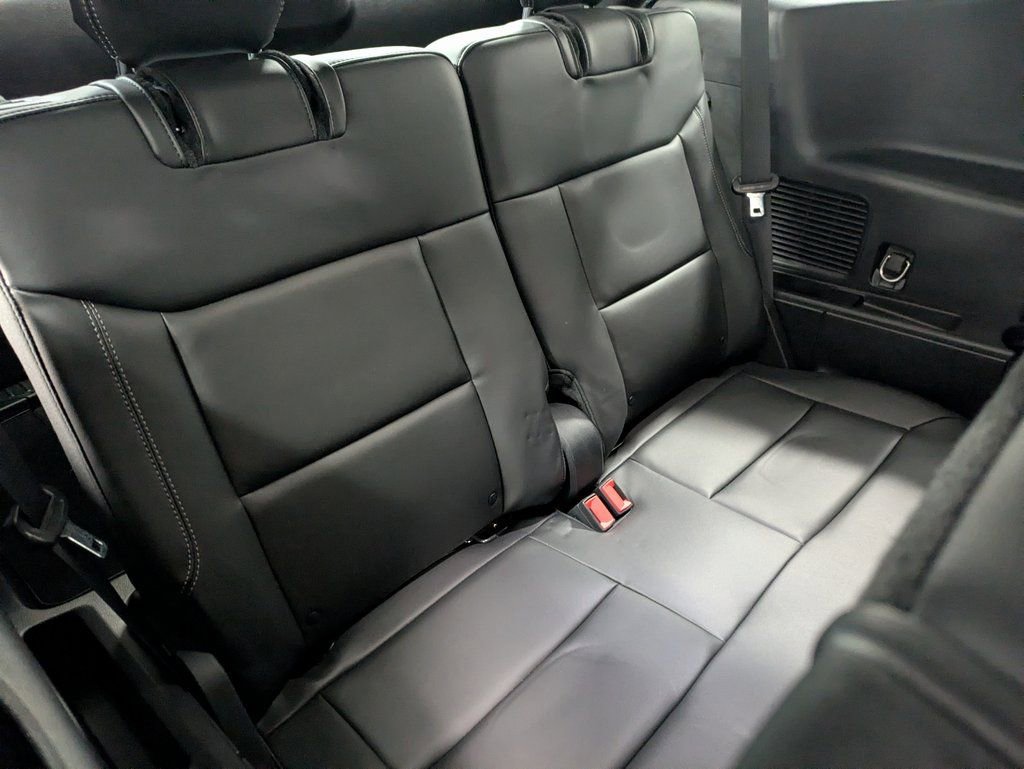 Used 2022 Ford Explorer XLT w/ Equipment Group 202A image 26