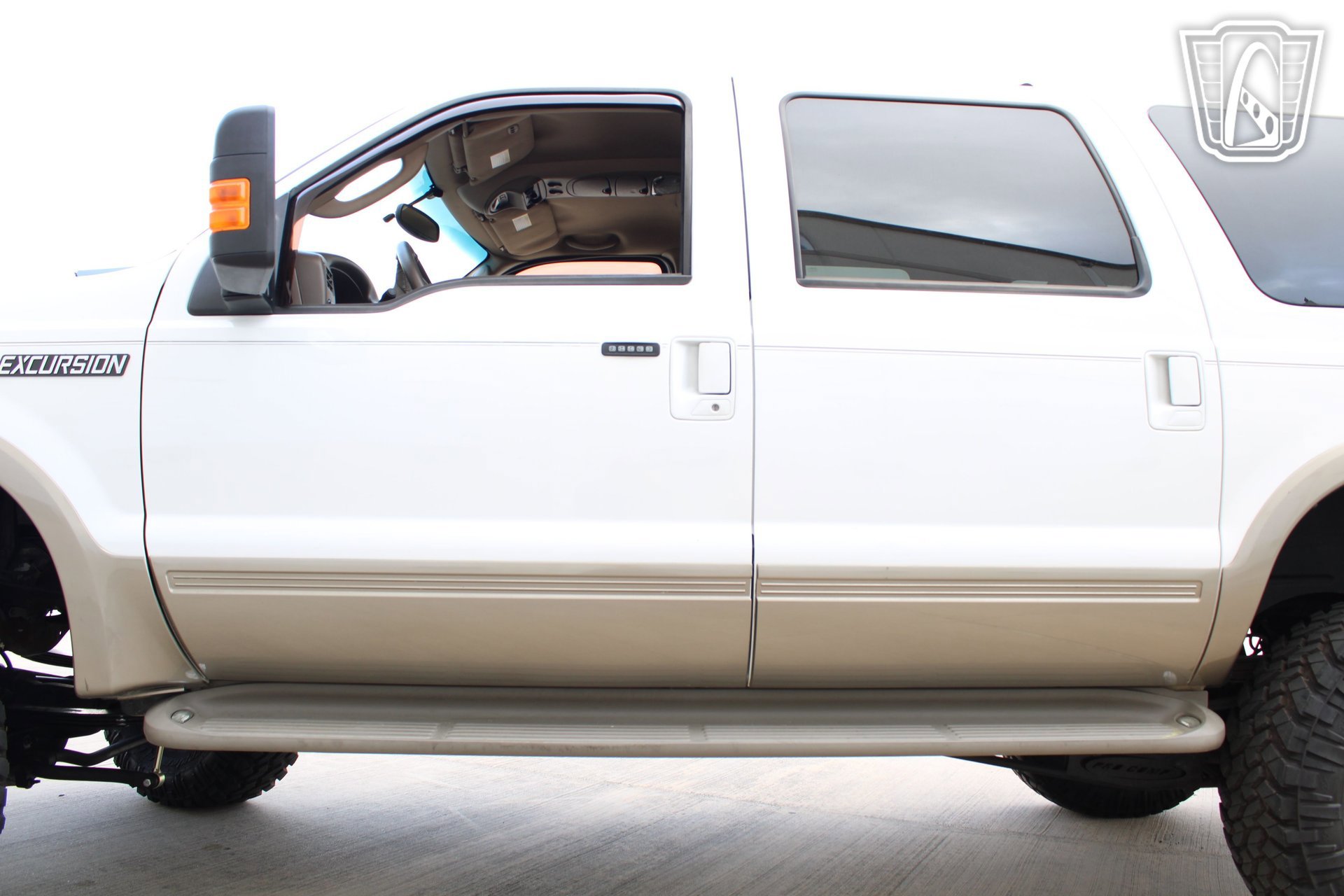 Used 2004 Ford Excursion Eddie Bauer image 29