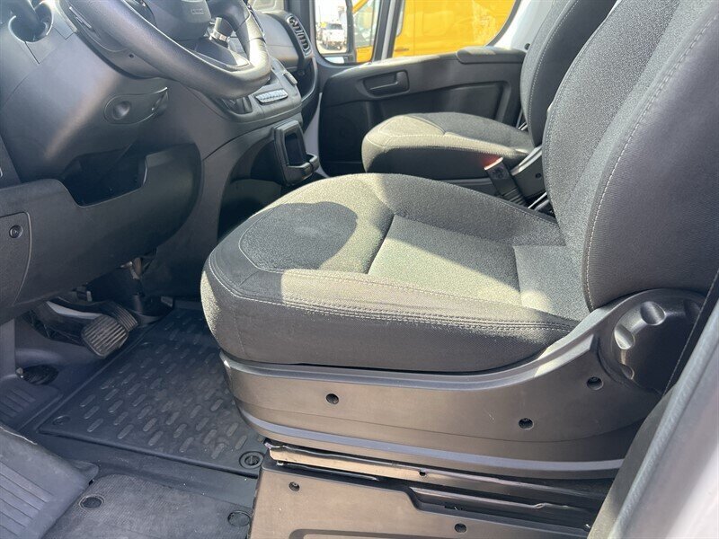 Used 2023 RAM ProMaster 2500 FWD image 7