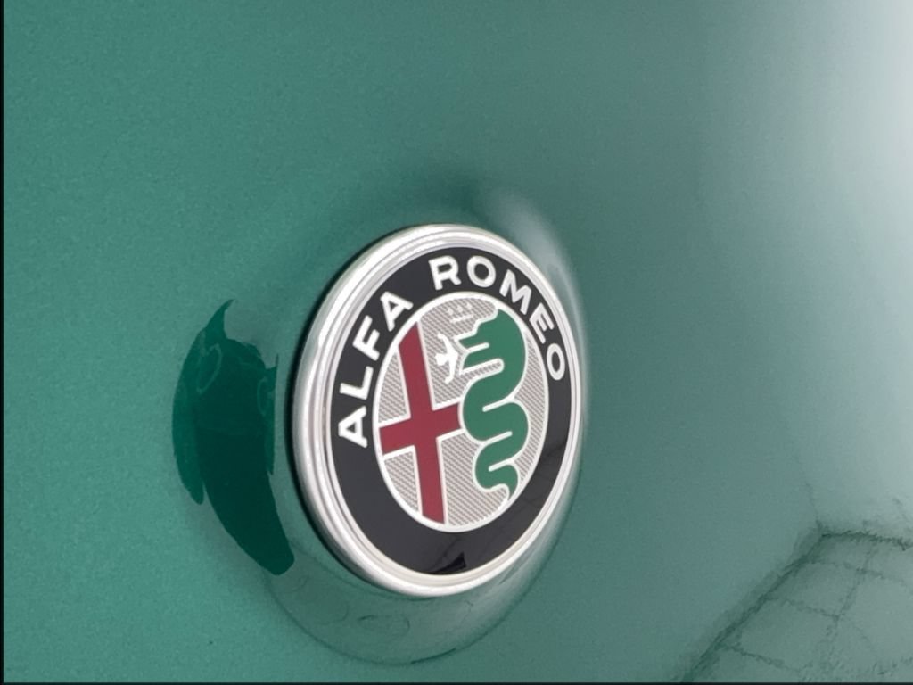 New 2026 Alfa Romeo Stelvio Sprint w/ Convenience Package AWD/4WD image 17