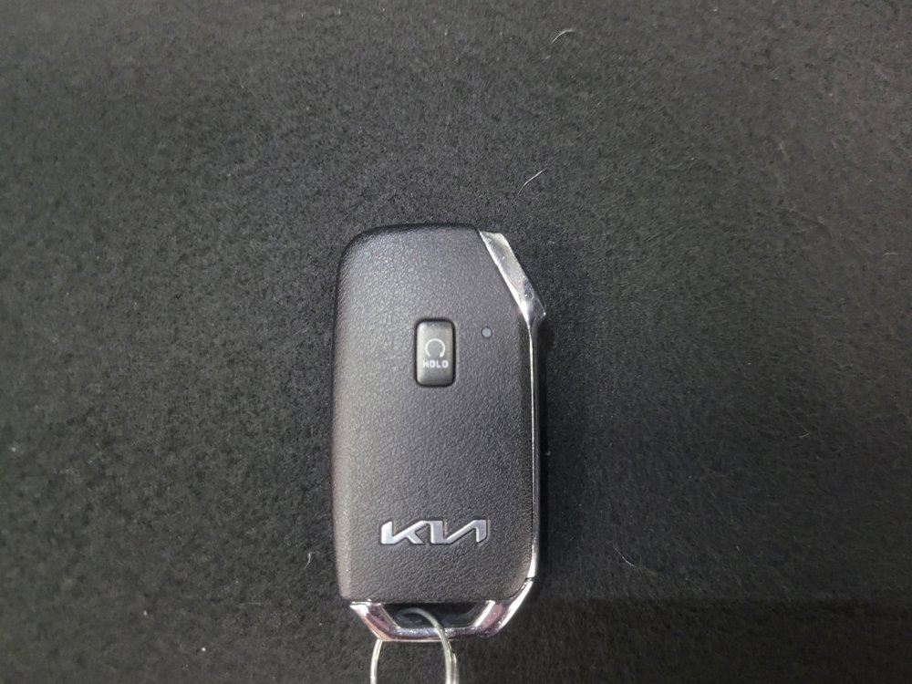 Used 2022 Kia Telluride EX w/ EX Premium Package AWD/4WD image 32