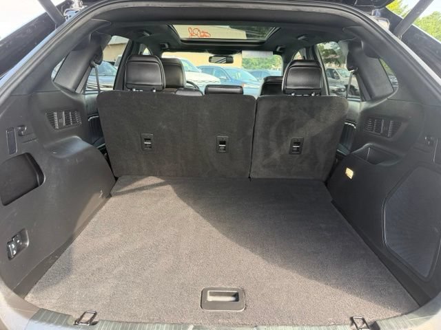 Used 2023 Ford Edge ST w/ Equipment Group 401A AWD/4WD image 9