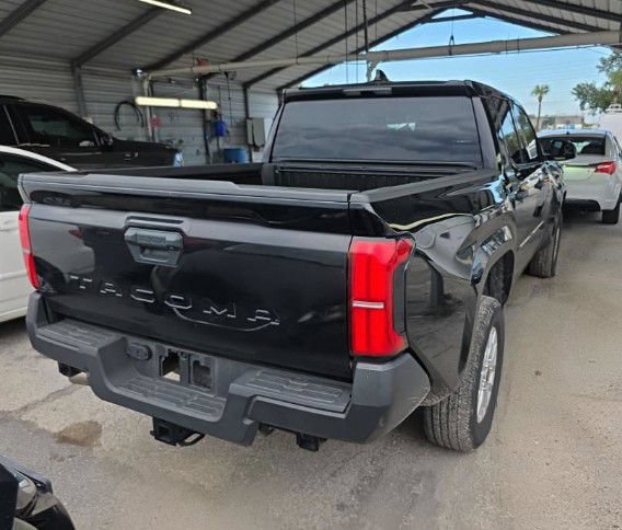 Used 2025 Toyota Tacoma SR RWD image 3
