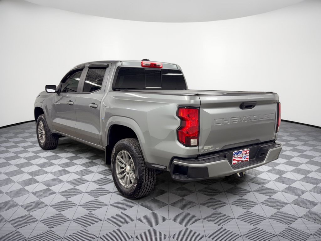 Used 2024 Chevrolet Colorado LT w/ LT Convenience Package RWD image 3