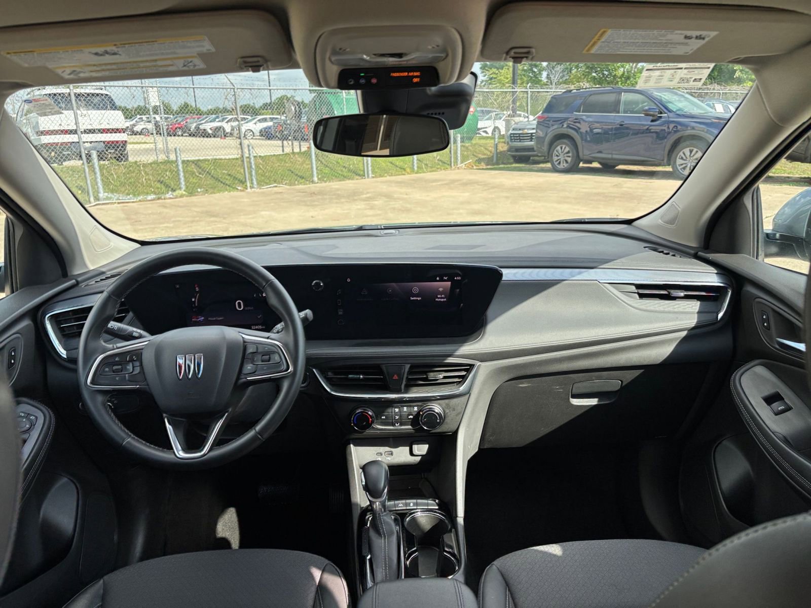 Used 2025 Buick Encore GX Preferred FWD image 32
