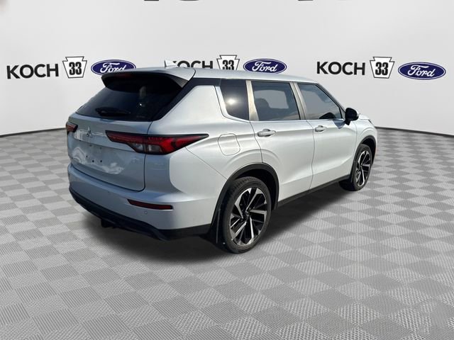 Used 2022 Mitsubishi Outlander ES AWD/4WD image 8