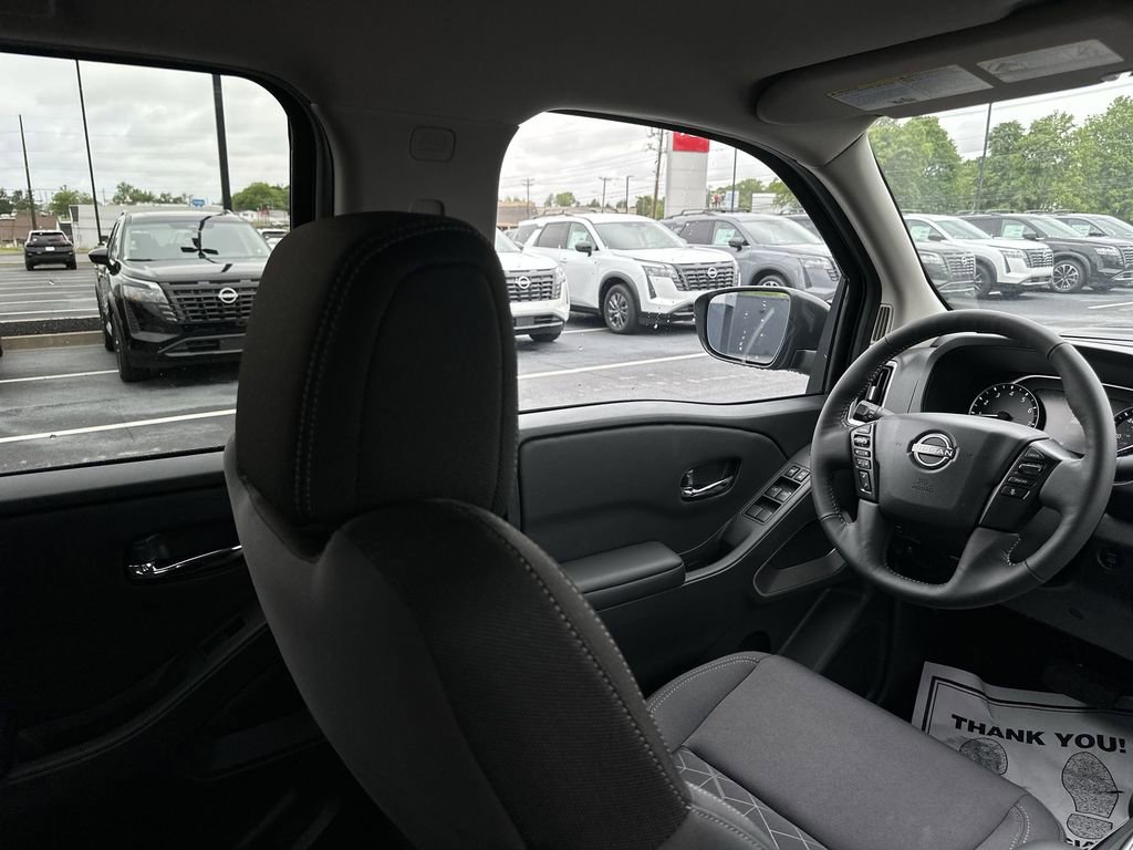 New 2026 Nissan Frontier SV AWD/4WD image 15