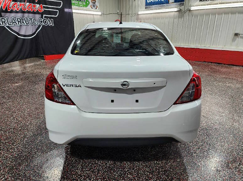 Used 2016 Nissan Versa S FWD image 6