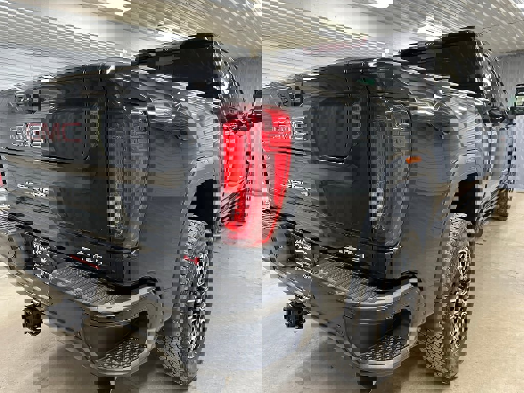 Certified 2021 GMC Sierra 2500 AT4 w/ AT4 Premium Plus Package image 30