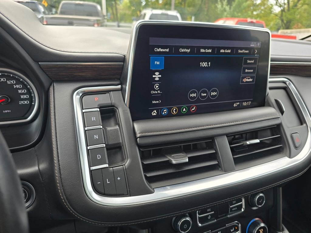 Used 2021 Chevrolet Suburban High Country image 31