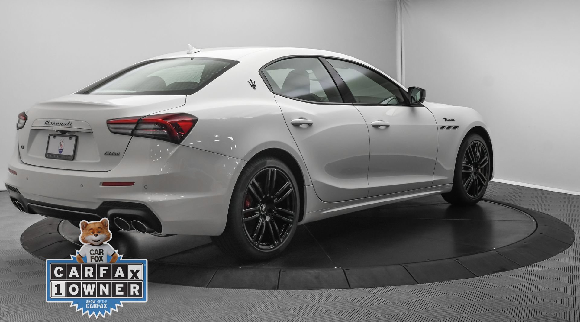 Used 2024 Maserati Ghibli Modena Ultima Q4 AWD/4WD image 9