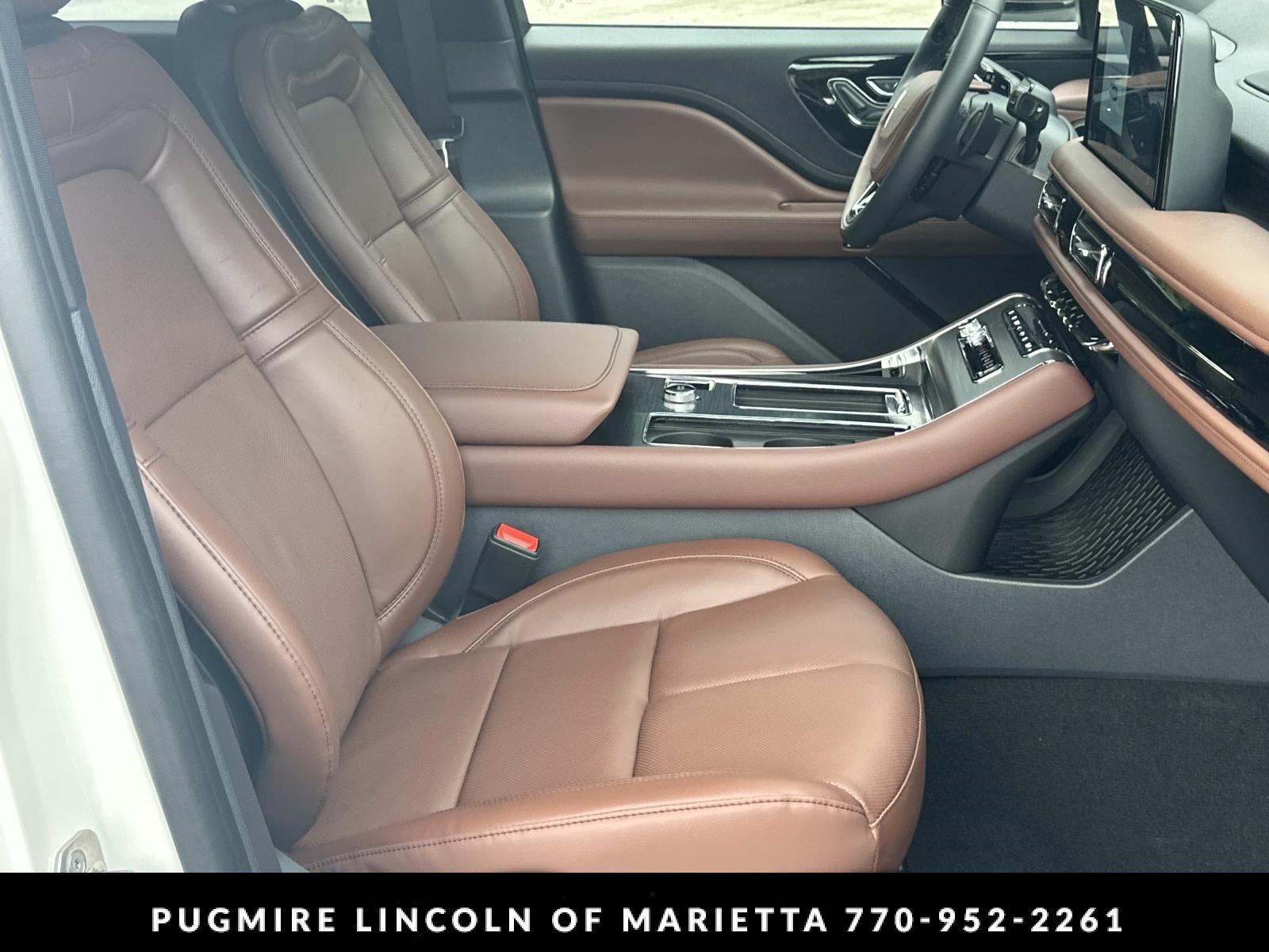New 2026 Lincoln Aviator Reserve AWD/4WD image 13