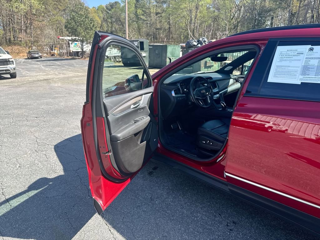 Used 2023 Cadillac XT5 Sportv w/ Platinum Package image 13