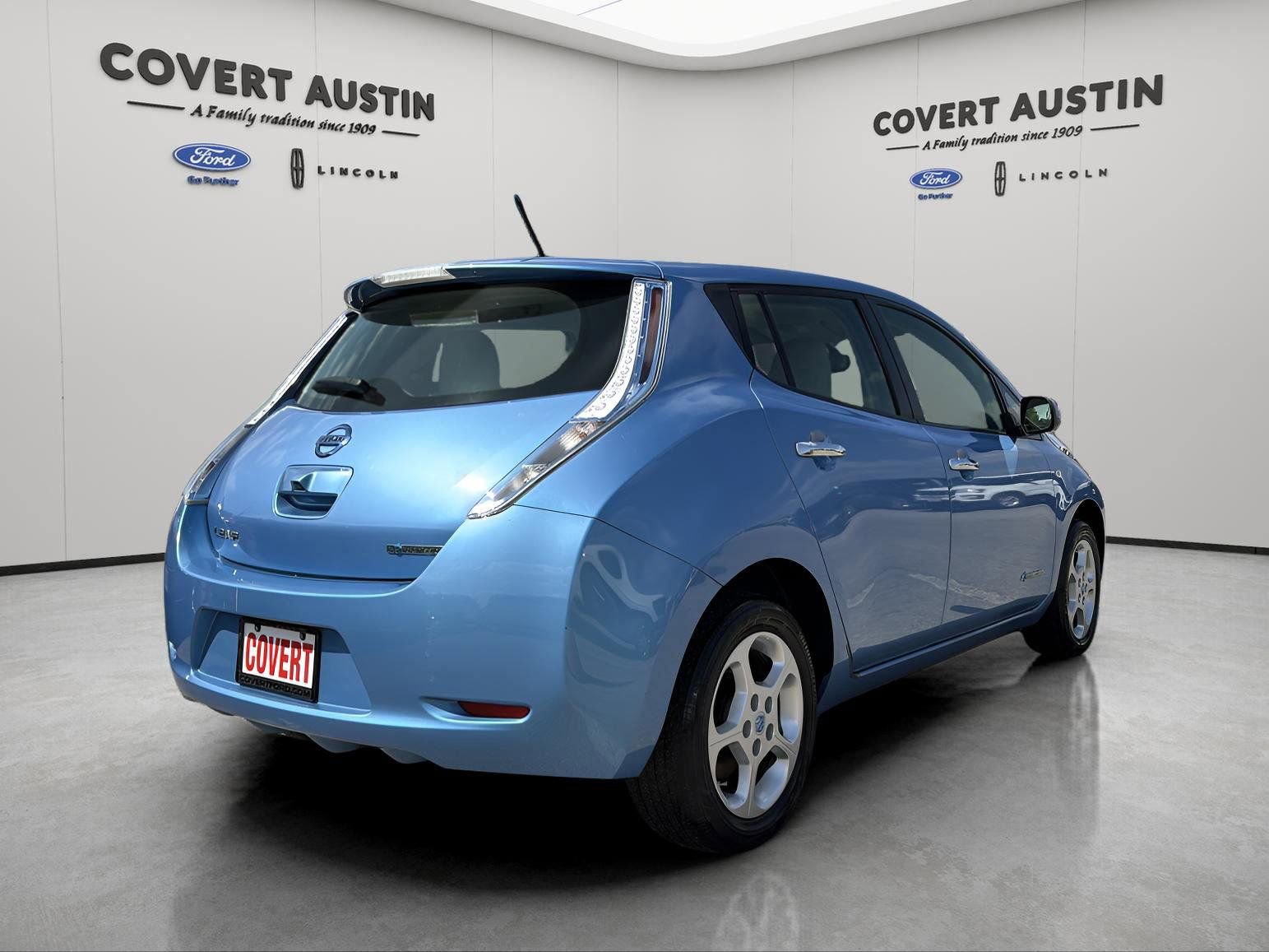 Used 2011 Nissan Leaf SL image 5