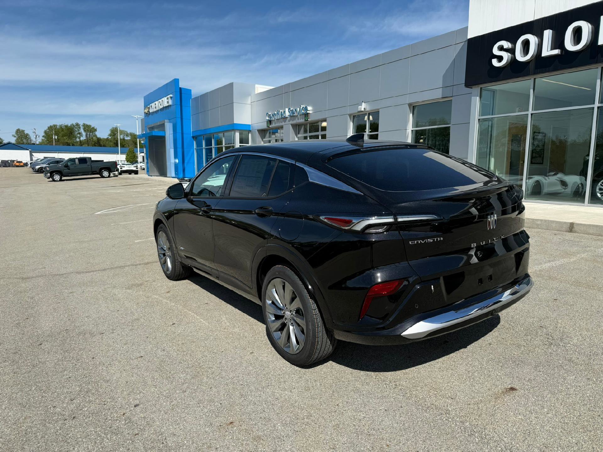 New 2026 Buick Envista Avenir FWD image 3