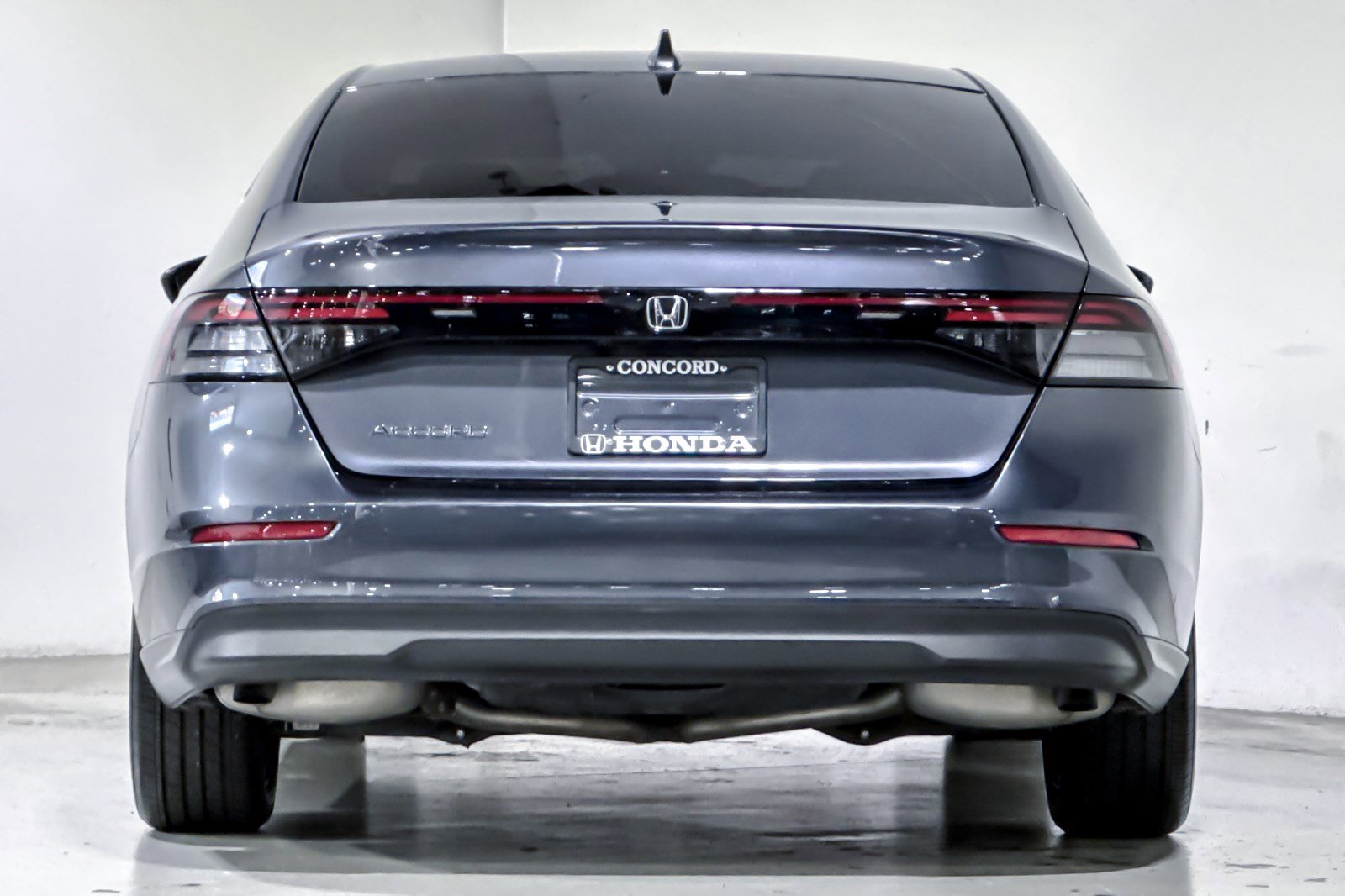 Used 2023 Honda Accord EX image 10