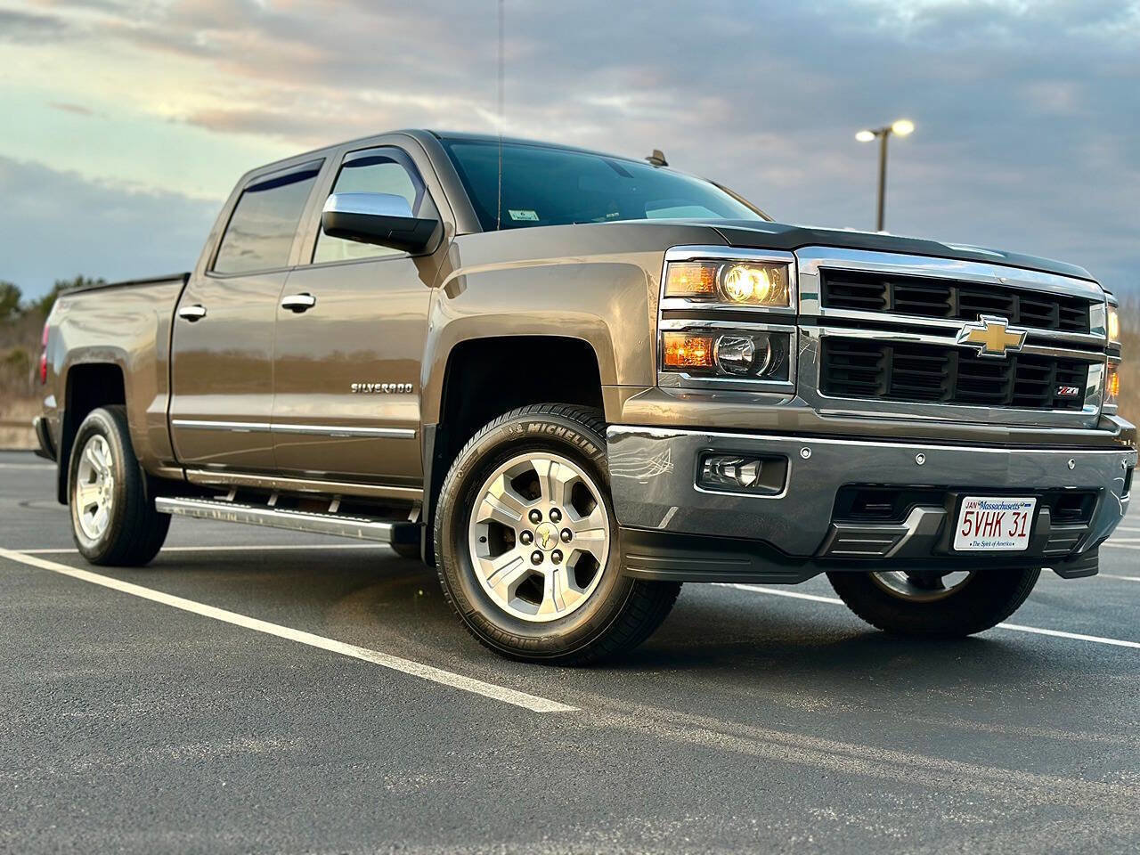 Used 2014 Chevrolet Silverado 1500 LTZ Z71 w/ LTZ Plus Package image 4
