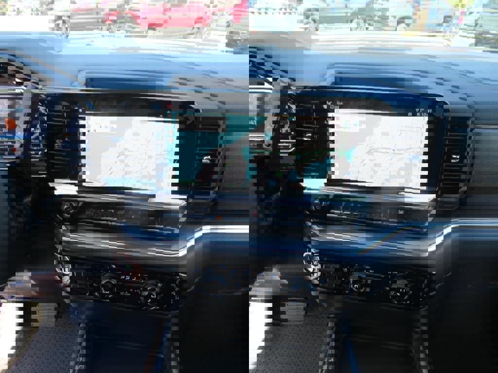 New 2025 Chevrolet Silverado 2500 High Country w/ Technology Package image 21