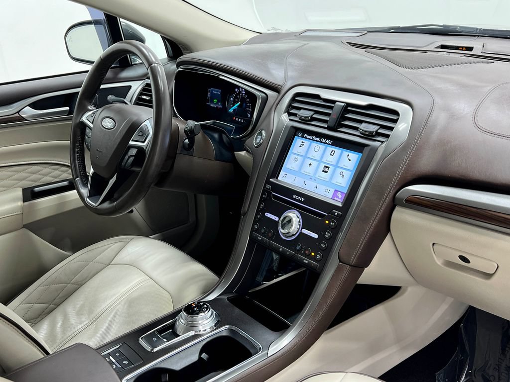 Used 2017 Ford Fusion Energi Platinum FWD image 21